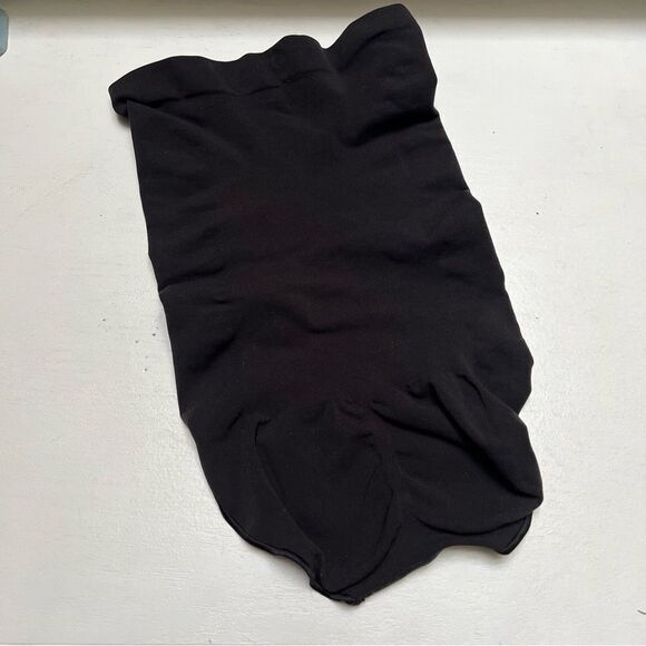 Skims Sculpting High Waist Brief Black Large / Extra Large NEW - Picture 4 of 4